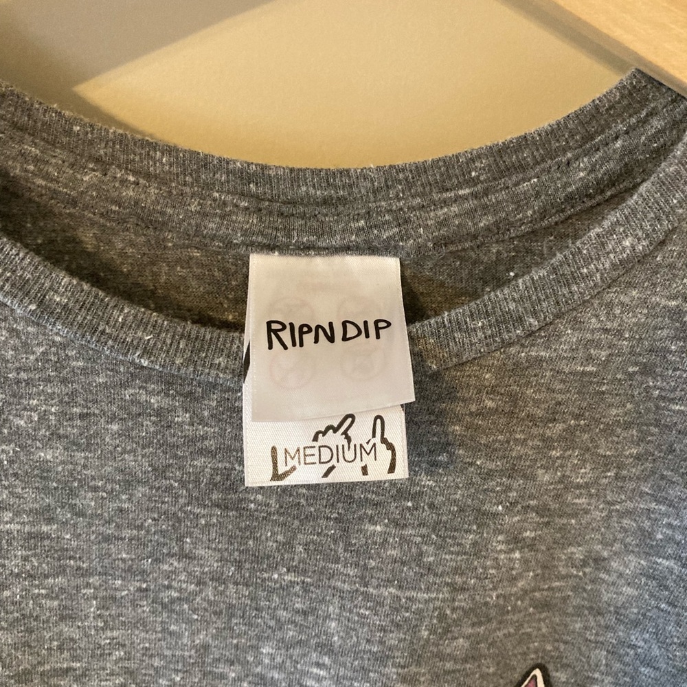 Gray RIPNDIP short sleeve tee shirt with pocket. Size M - Picture 4 of 9